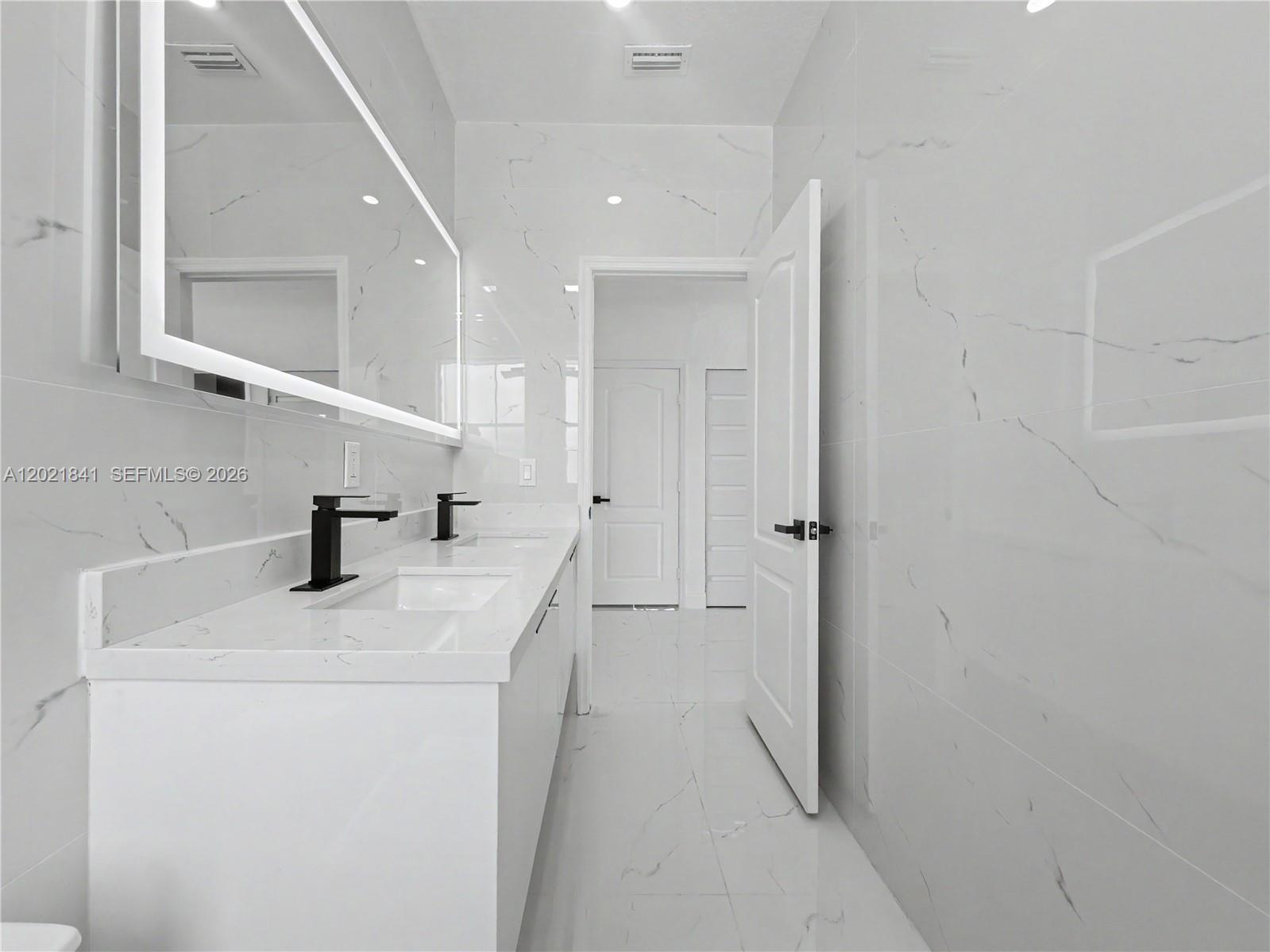 15486 Southwest 23rd Lane Miami, FL 33185 - Photo 33 of 33