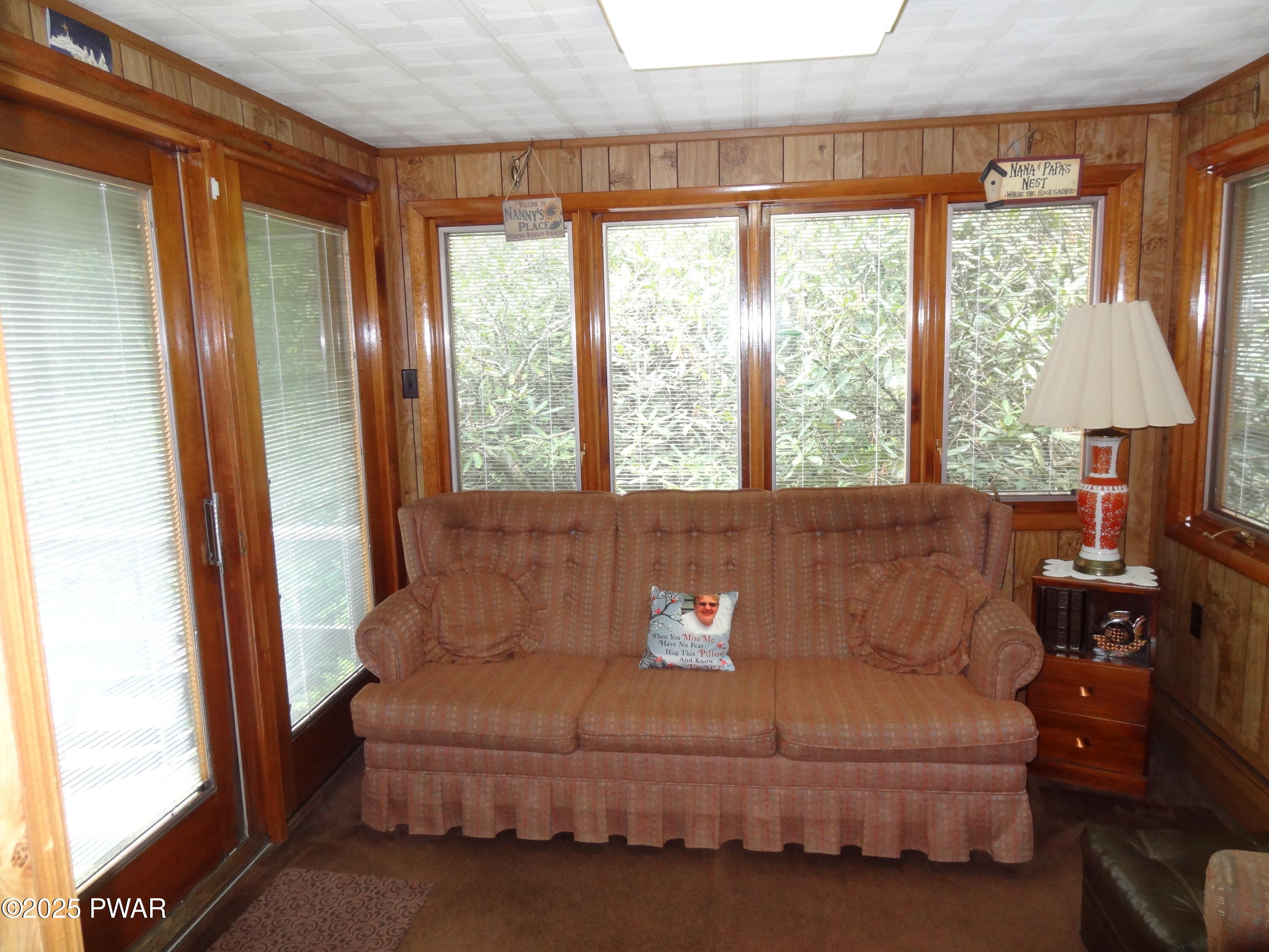 58 Branch Road Greentown, PA 18426 - Photo 4 of 37