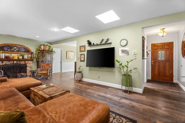 $1,250,000 | 14118 Ipava Drive, Poway, CA 92064