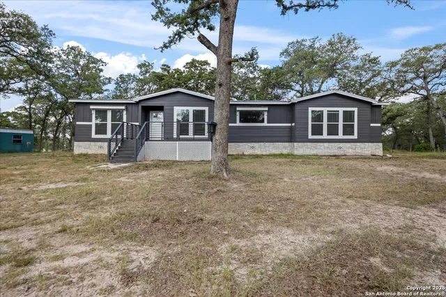$510,000 | 1291 Vivroux Ranch Road, Seguin, TX 78155