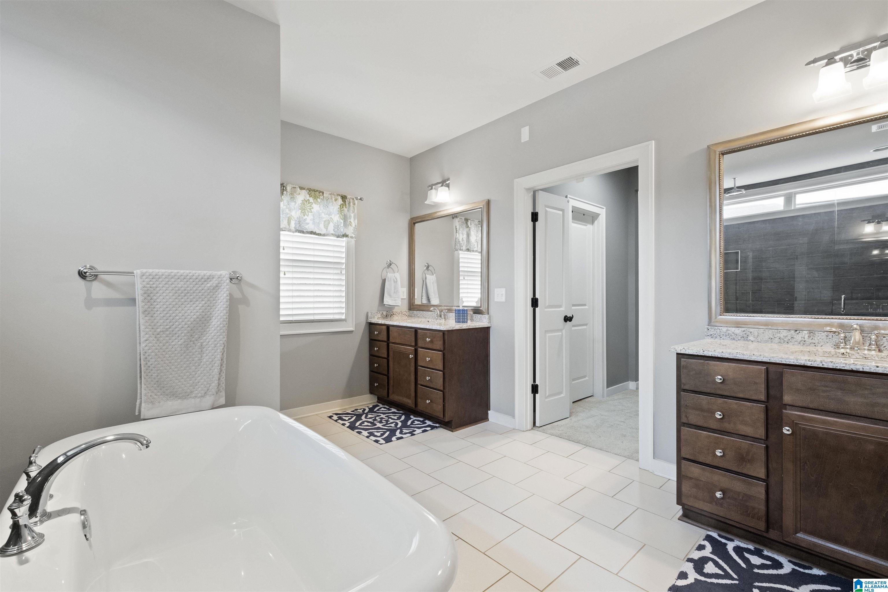 2528 Montauk Road Birmingham, AL 35226 - Photo 17 of 34 Gallery Image 17
