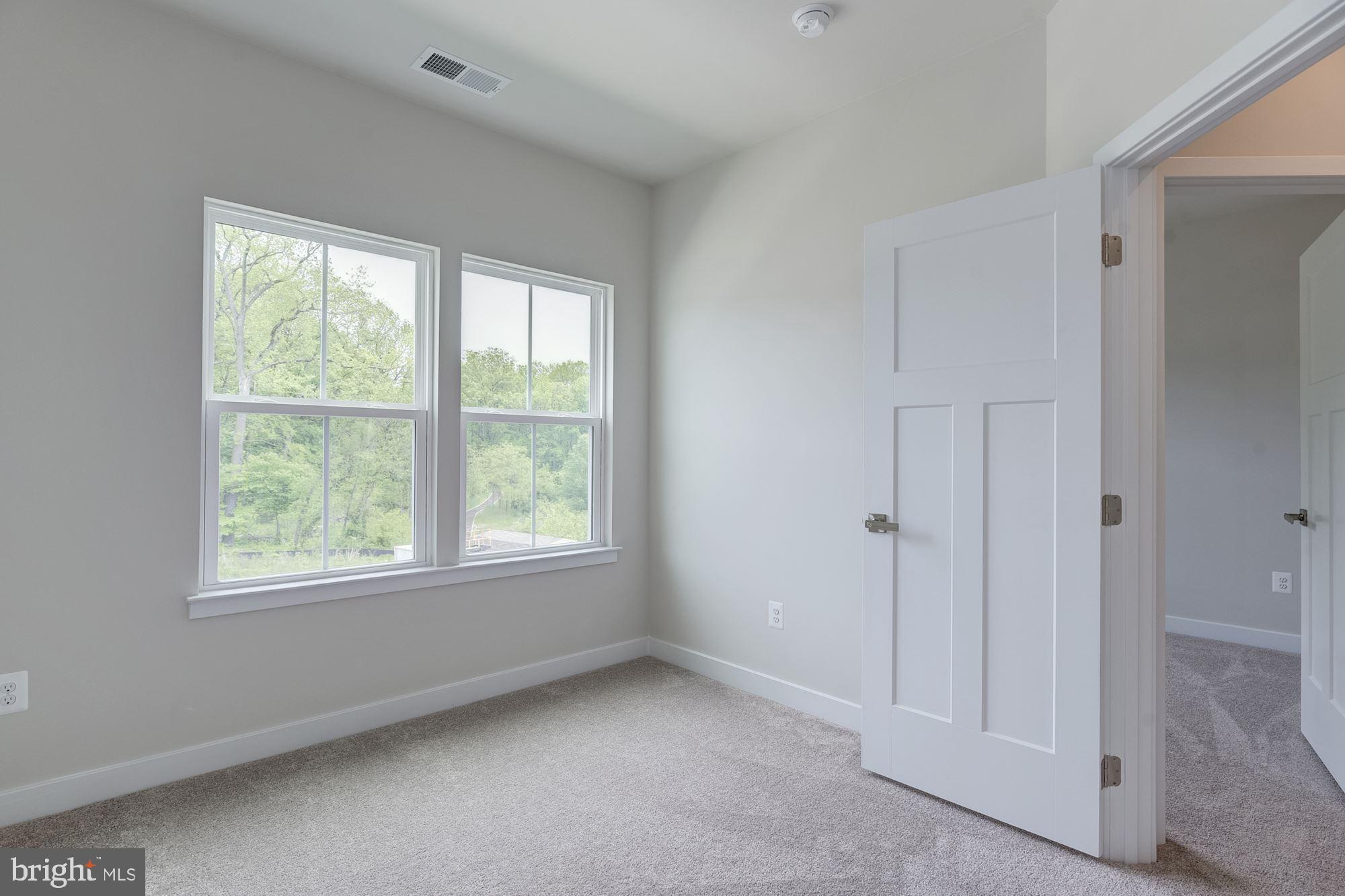 3008 Shaws Road Edgemere, MD 21219 - Photo 23 of 33 Gallery Image 23