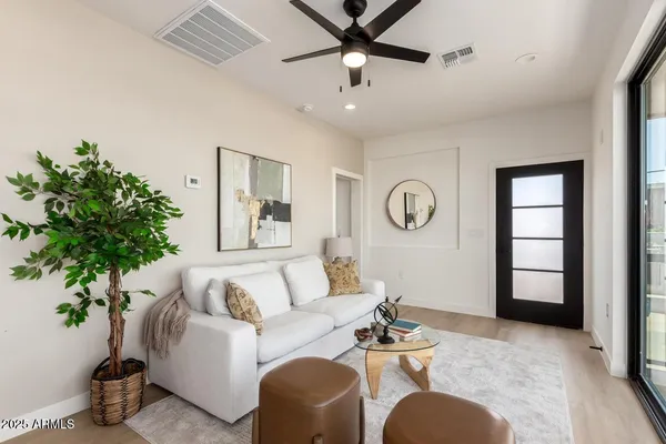 $1,895 | 1721 West Sherman Street, Unit A, Phoenix, AZ 85007