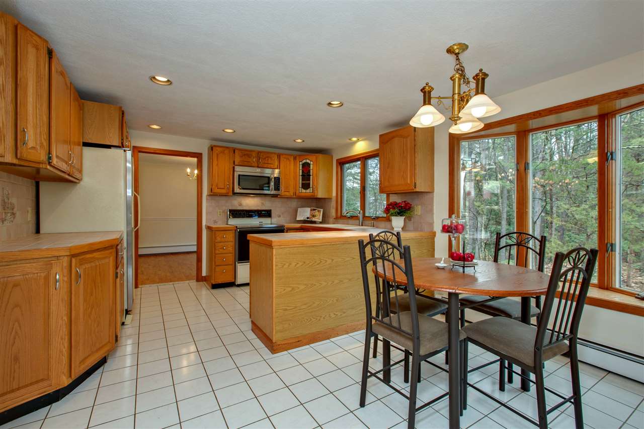 8 Balmorra Road Windham, NH 03087 - Photo 11 of 36