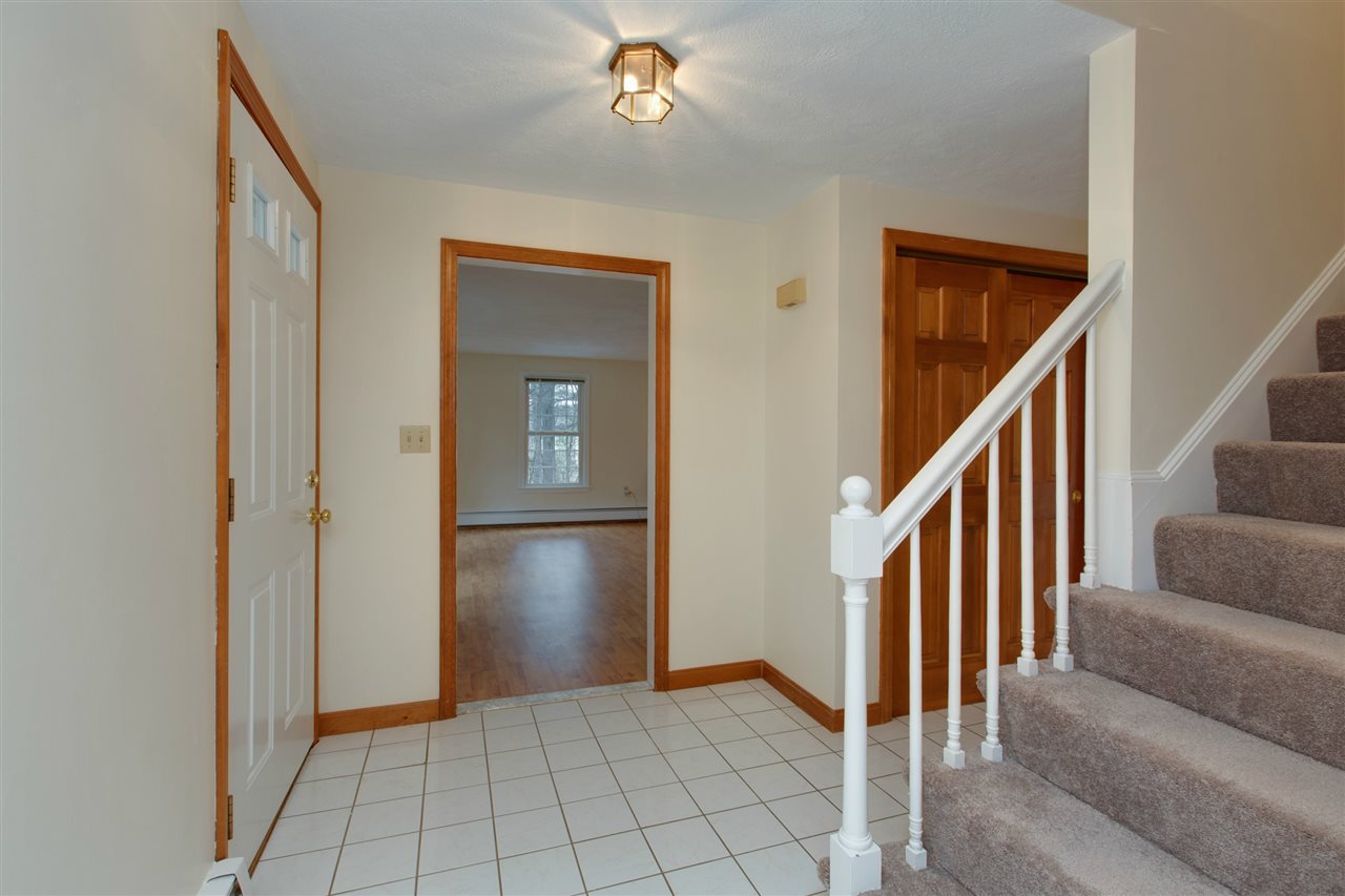 8 Balmorra Road Windham, NH 03087 - Photo 17 of 36