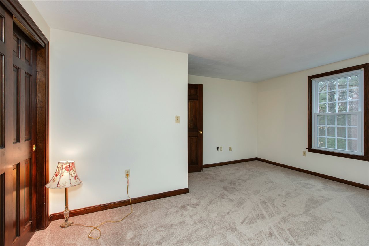 8 Balmorra Road Windham, NH 03087 - Photo 28 of 36