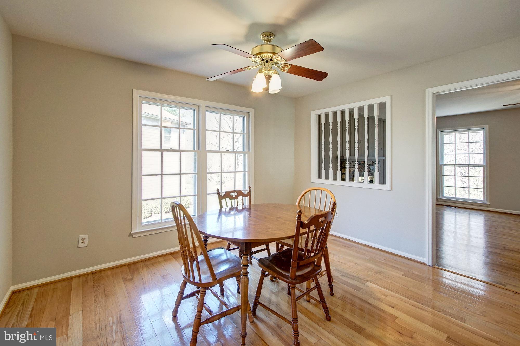 11924 Canfield Road Potomac, MD 20854 - Photo 13 of 31 Breakfast Room