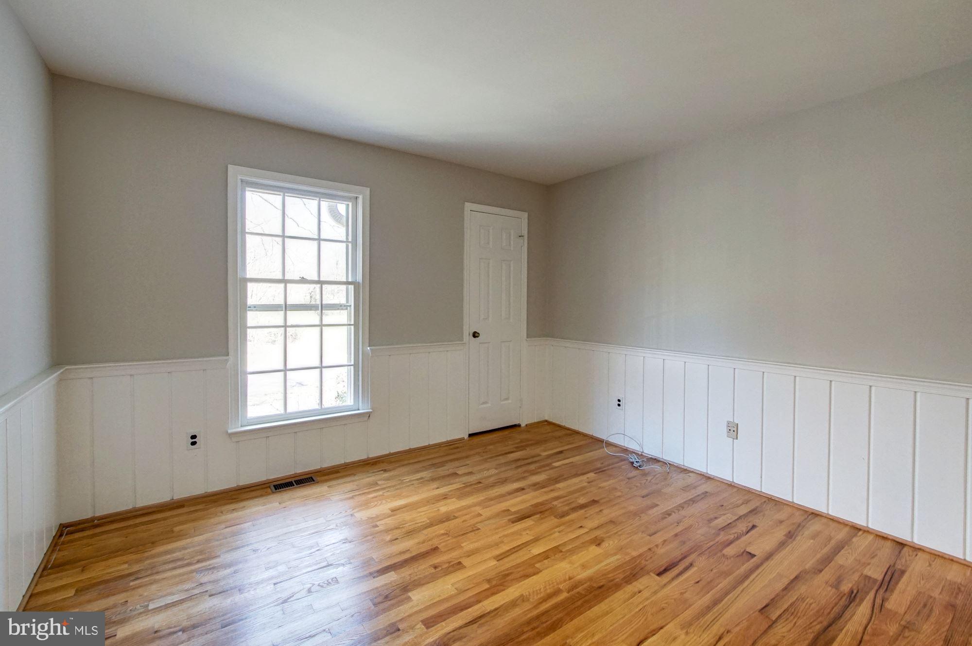 11924 Canfield Road Potomac, MD 20854 - Photo 17 of 31 Bedroom 2/Den