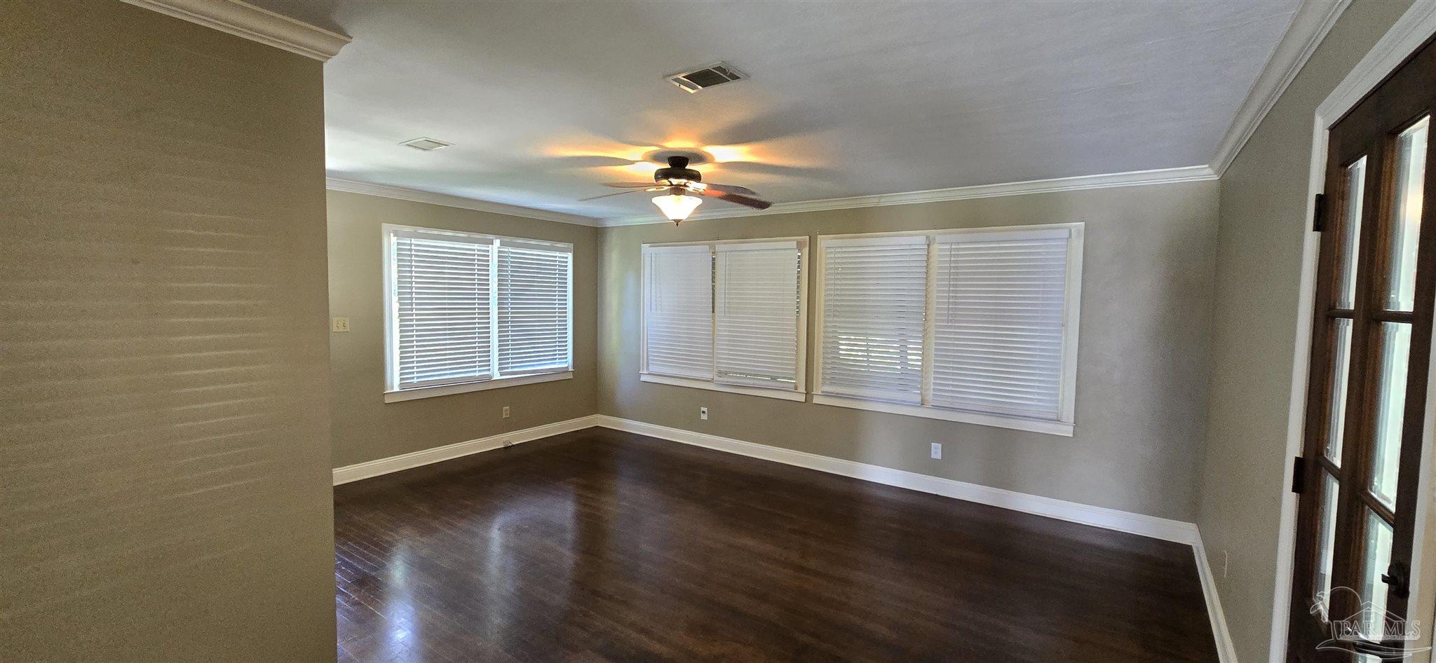 381 Euclid Road Pensacola, FL 32503 - Photo 4 of 18 Gallery Image 4