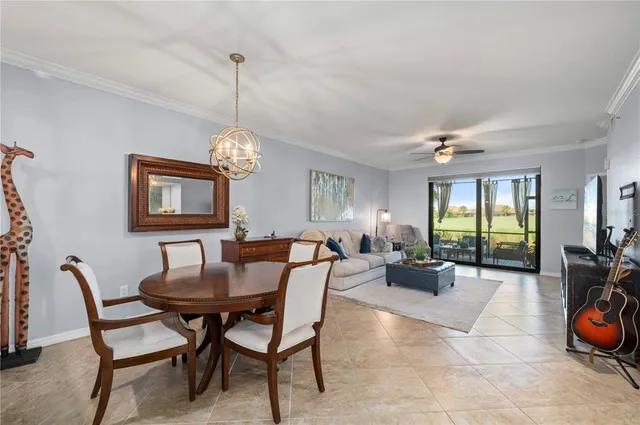 $425,000 | 5517 Palmer Circle, Unit 106, Bradenton, FL 34211