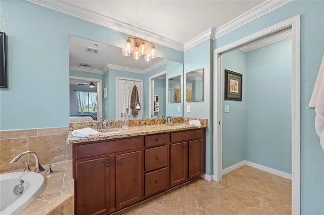 $425,000 | 5517 Palmer Circle, Unit 106, Bradenton, FL 34211