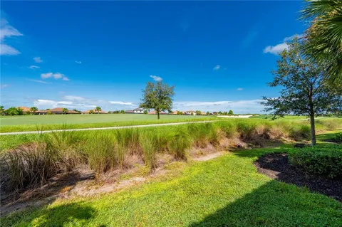 $420,000 | 5517 Palmer Circle, Unit 106, Bradenton, FL 34211