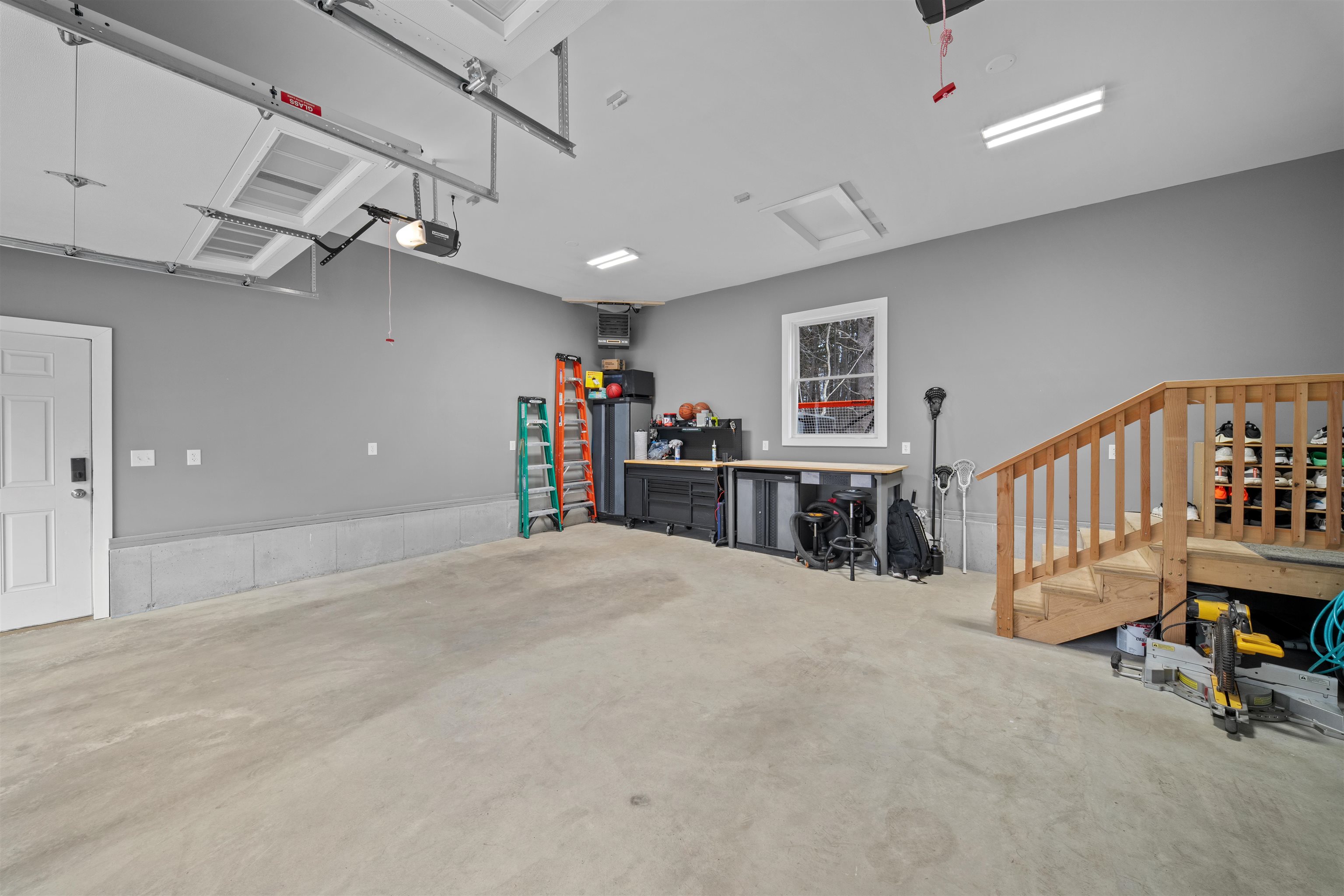 4 Lorelai Way Nashua, NH 03062 - Photo 11 of 40