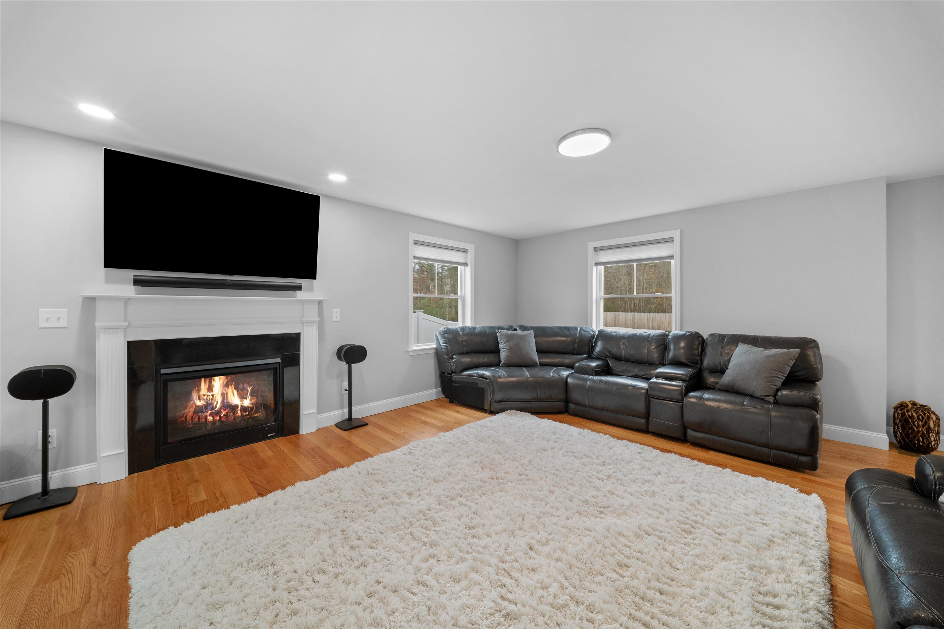 4 Lorelai Way Nashua, NH 03062 - Photo 19 of 40