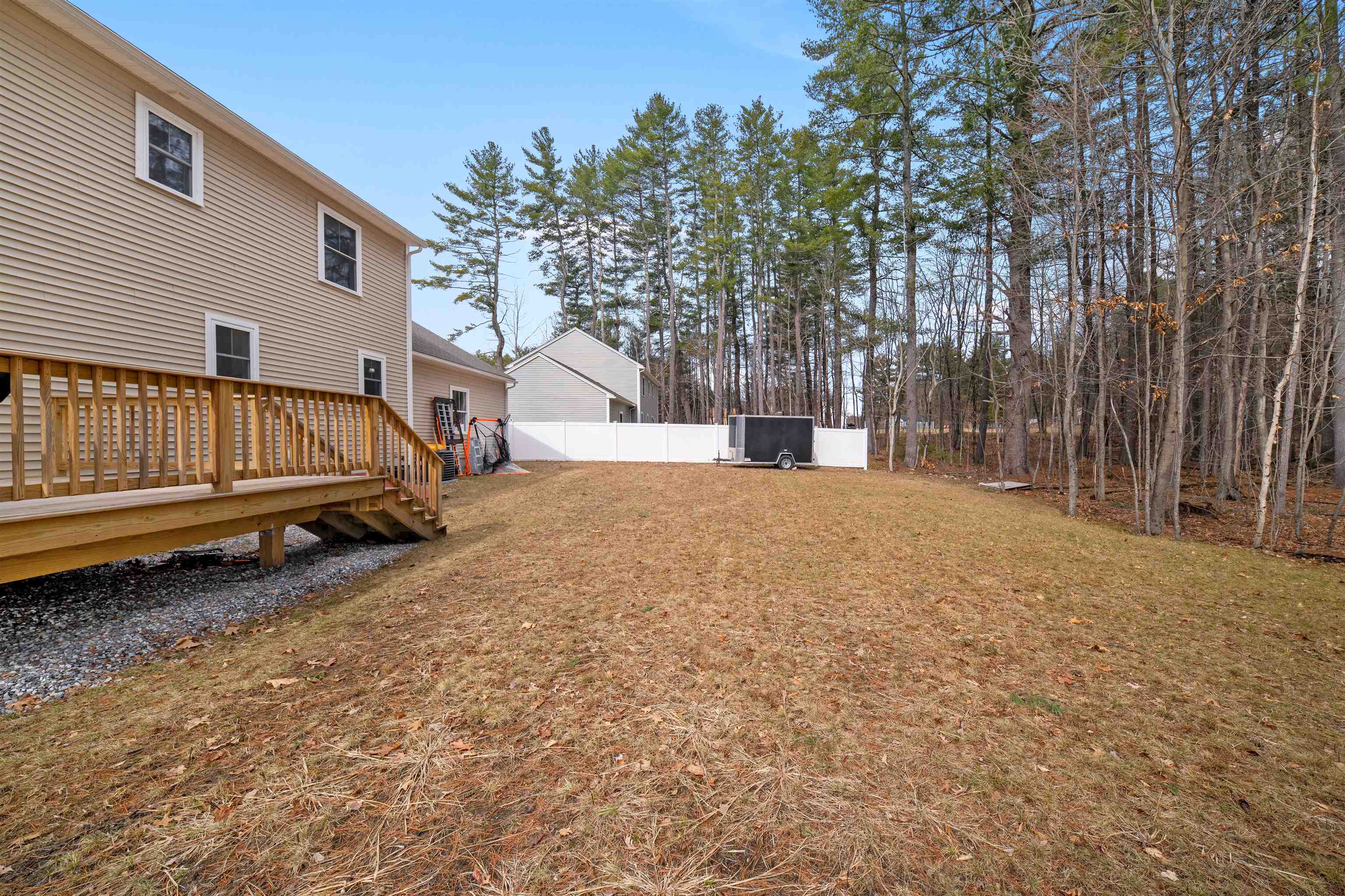 4 Lorelai Way Nashua, NH 03062 - Photo 8 of 40