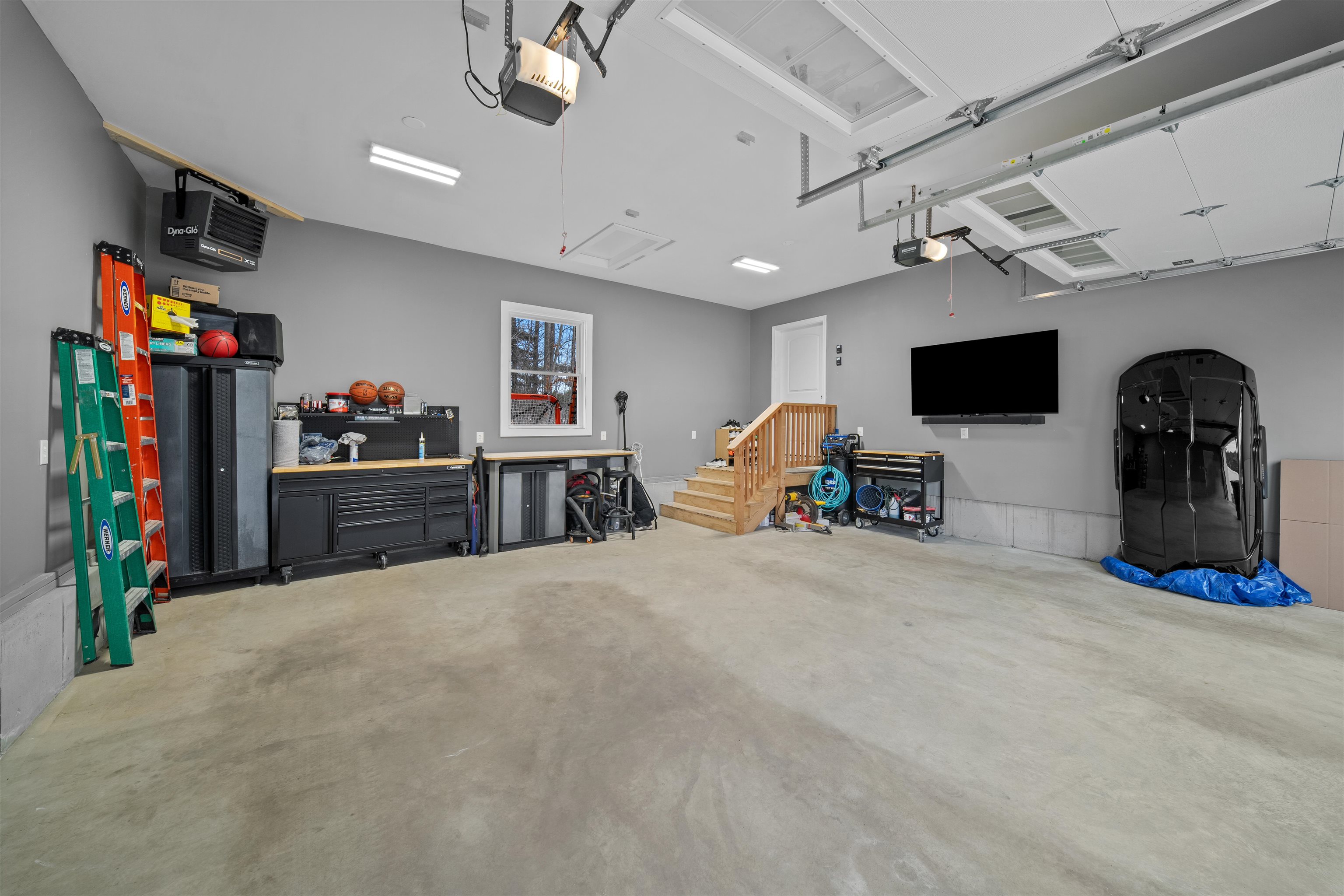 4 Lorelai Way Nashua, NH 03062 - Photo 10 of 40