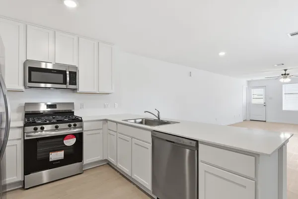 $1,925 | 6418 Geyser Starish Drive, Katy, TX 77493