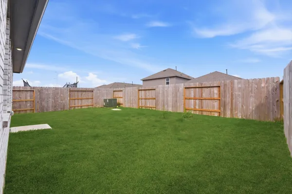 $1,925 | 6418 Geyser Starish Drive, Katy, TX 77493