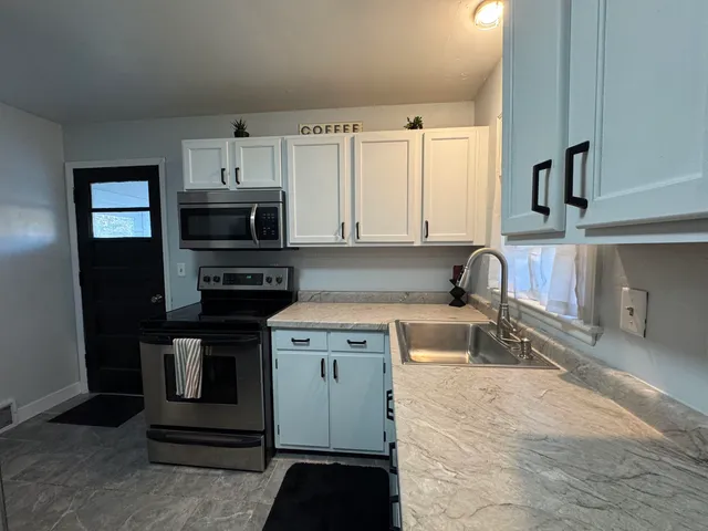 $150,000 | 2028 Prairie Avenue, Beloit, WI 53511