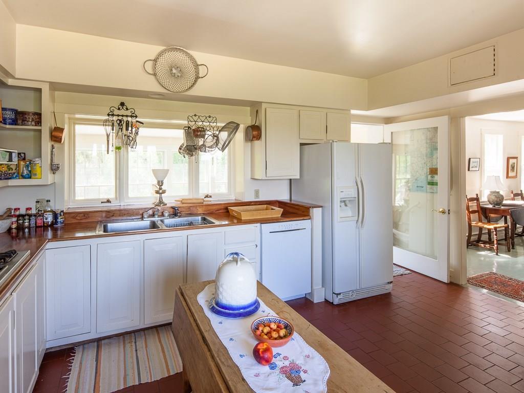1708 Friendship Road Waldoboro, ME 04572 - Photo 7 of 35 Photo