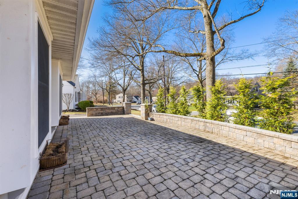 15 Nestro Road West Orange, NJ 07052 - Photo 3 of 13