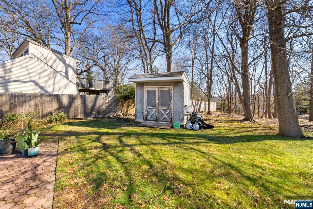 15 Nestro Road West Orange, NJ 07052 - Photo 9 of 13