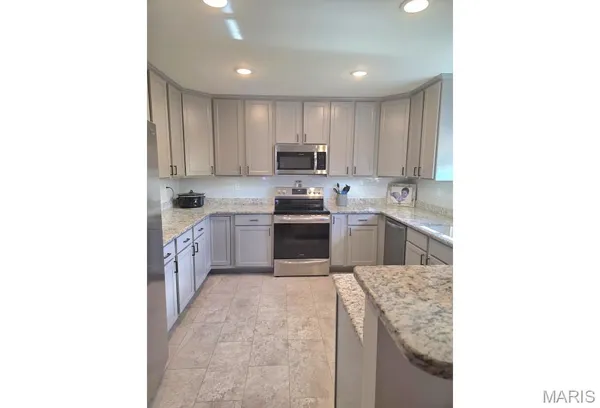 $379,900 | 204 Boardwalk Court, Union, MO 63084