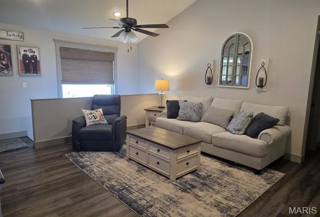 $379,900 | 204 Boardwalk Court, Union, MO 63084