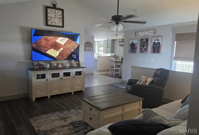 $379,900 | 204 Boardwalk Court, Union, MO 63084