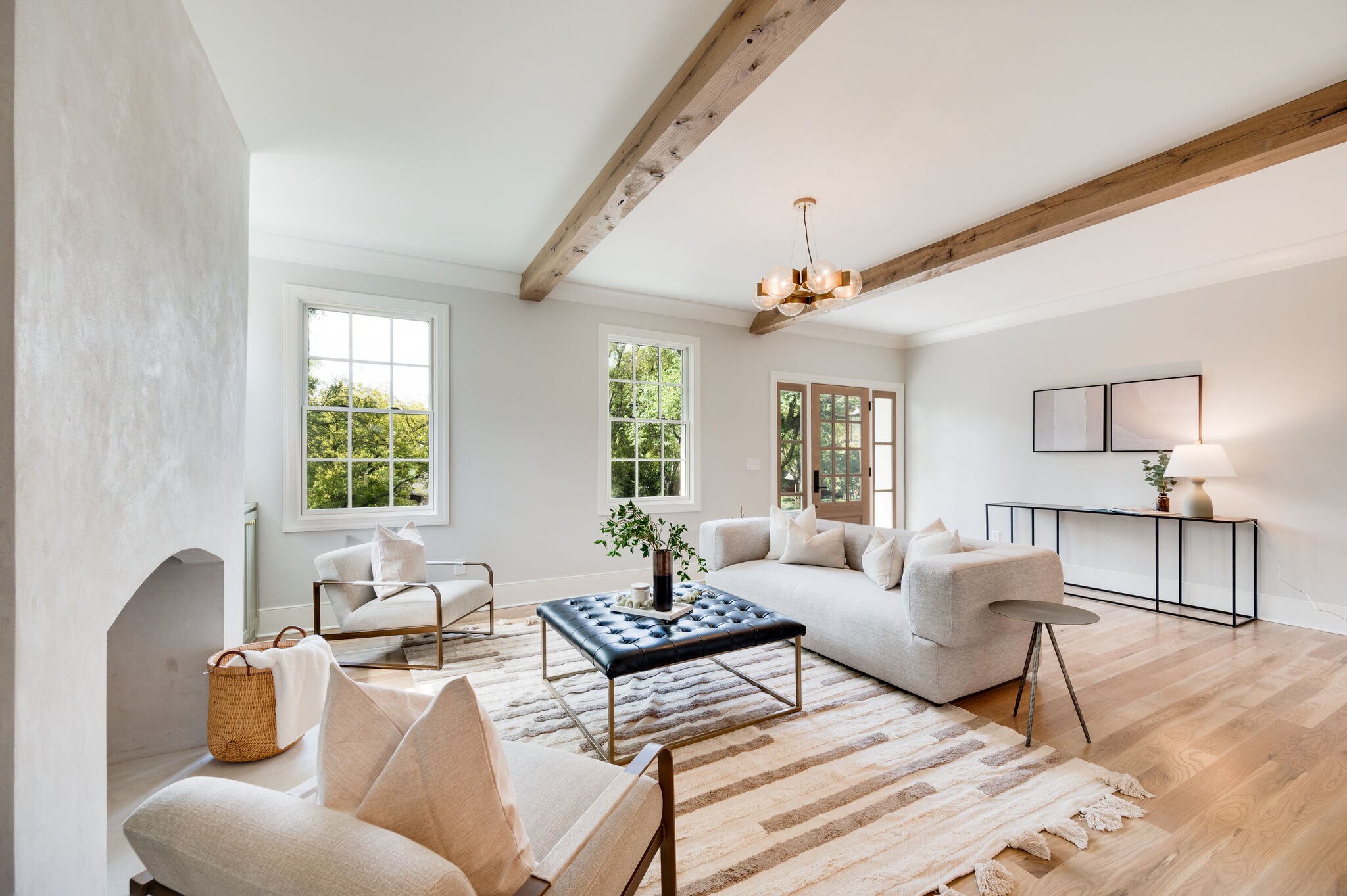 1818 Cedar Lane Nashville, TN 37212 - Photo 10 of 70 a living room with furniture and a large window