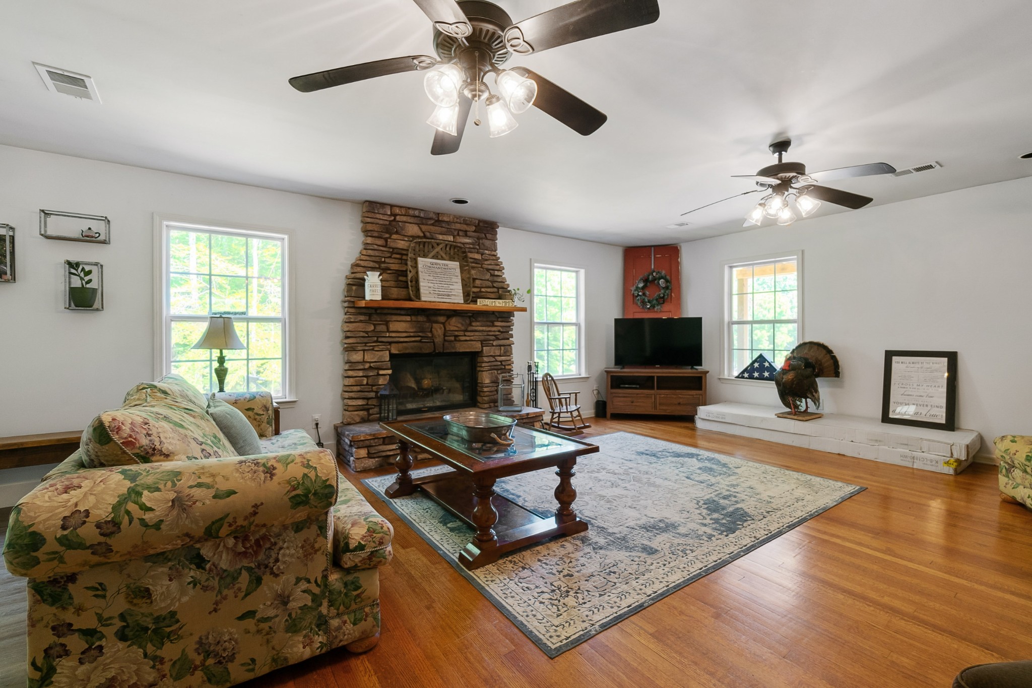 616 Anderson Road Linden, TN 37096 - Photo 7 of 57 Gallery Image 7