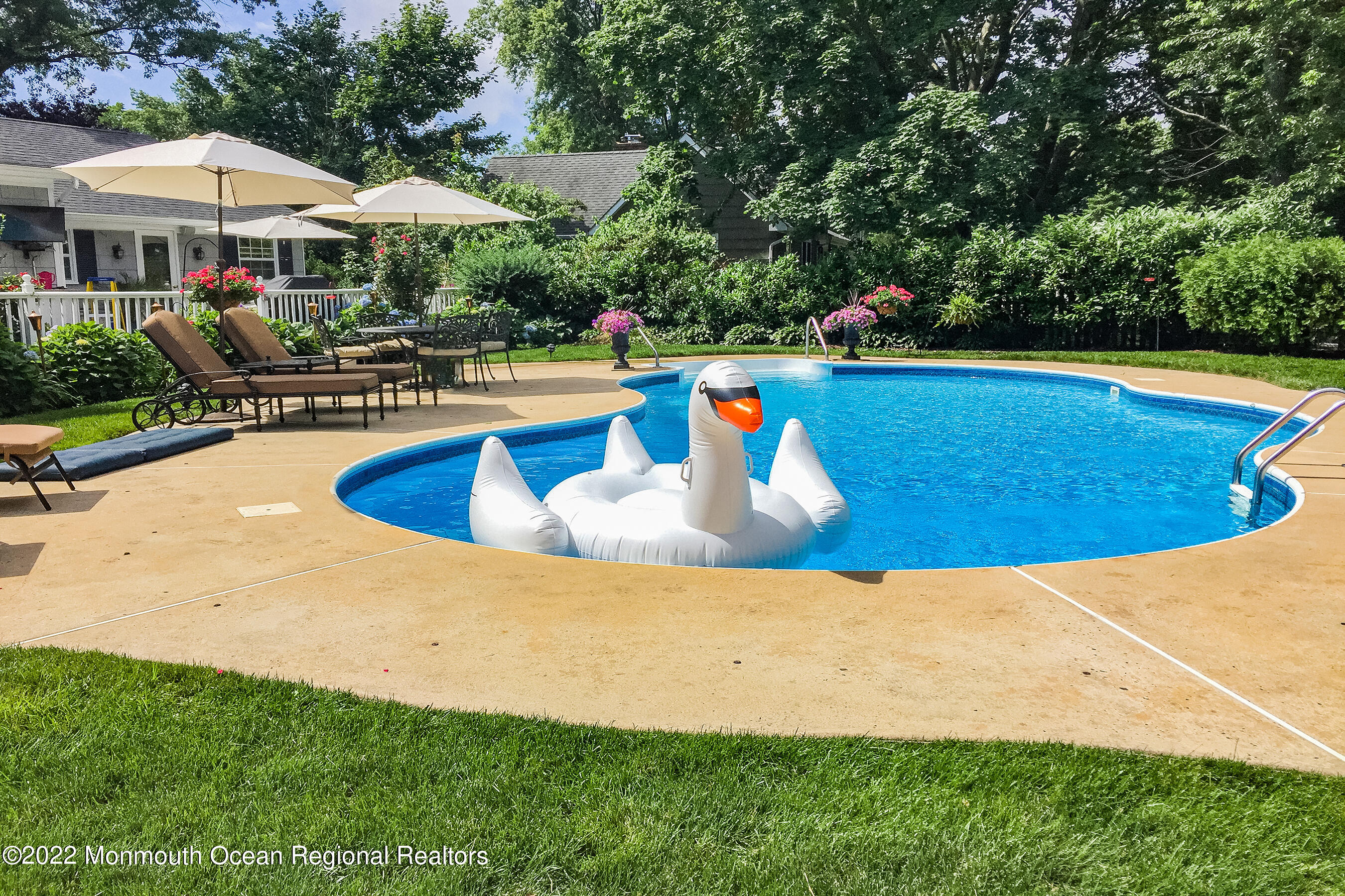 823 Post Road Brielle, NJ 08730 - Photo 3 of 50 H.O. Pic