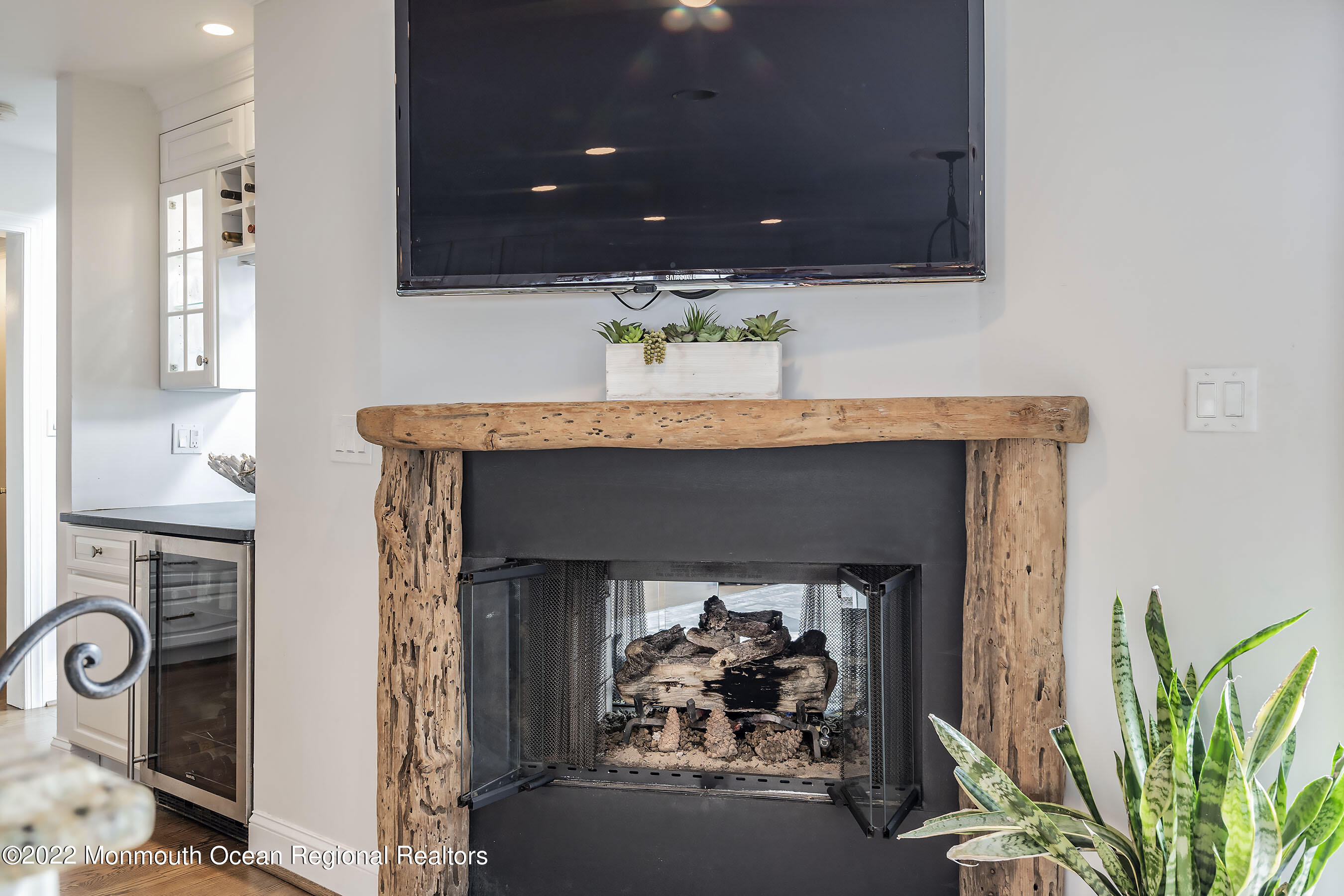823 Post Road Brielle, NJ 08730 - Photo 40 of 50 Fireplace