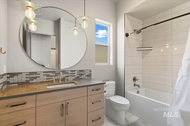 $805,000 | 569 West Carnelian Lane, Eagle, ID 83616