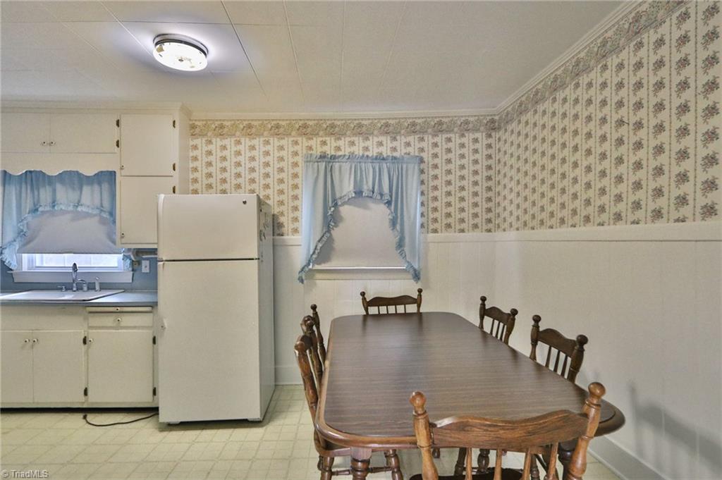 593 Will Boone Road Mocksville, NC 27028 - Photo 13 of 40 Gallery Image 13