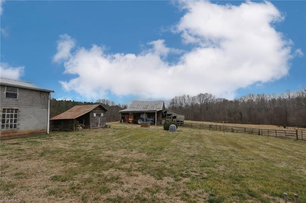 593 Will Boone Road Mocksville, NC 27028 - Photo 30 of 40 Gallery Image 30