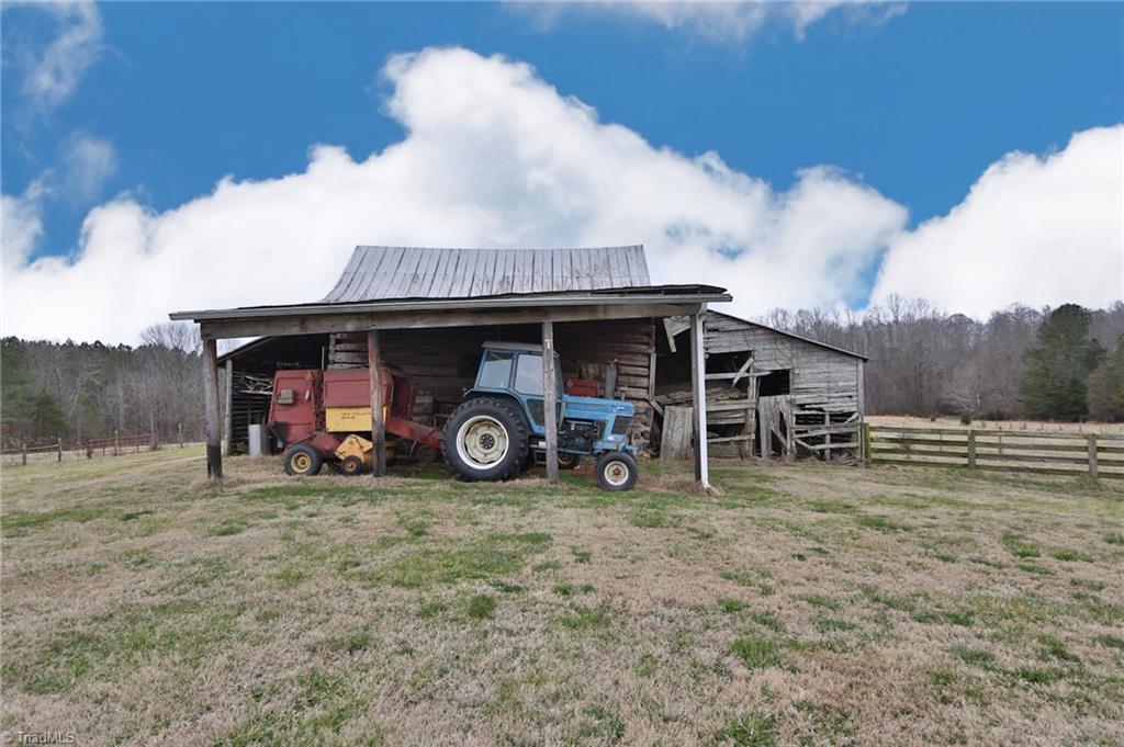 593 Will Boone Road Mocksville, NC 27028 - Photo 33 of 40 Gallery Image 33