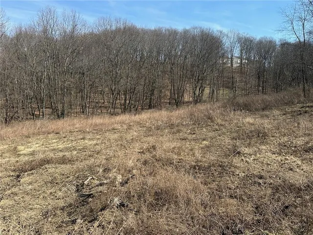 $164,900 | 0 Woodside Drive, Zelienople, PA 16063