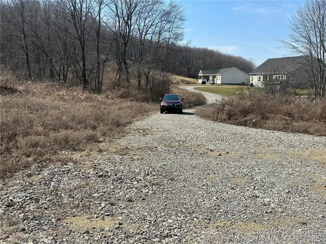 $164,900 | 0 Woodside Drive, Zelienople, PA 16063