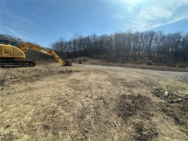 $164,900 | 0 Woodside Drive, Zelienople, PA 16063