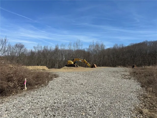 $164,900 | 0 Woodside Drive, Zelienople, PA 16063