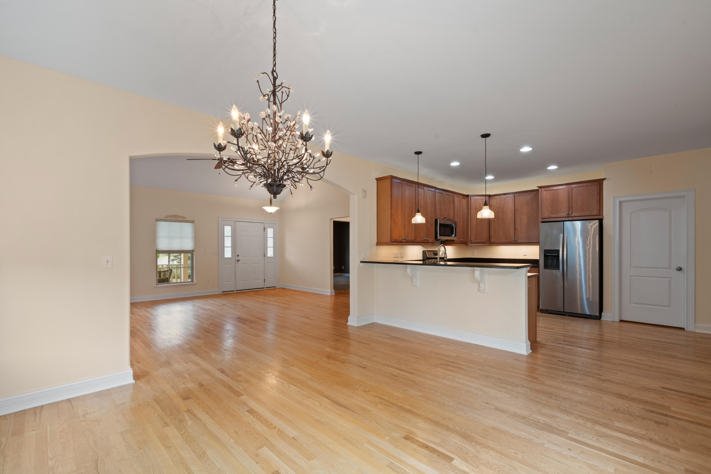 677 Cook Street Walworth, WI 53184 - Photo 12 of 42 Dining room