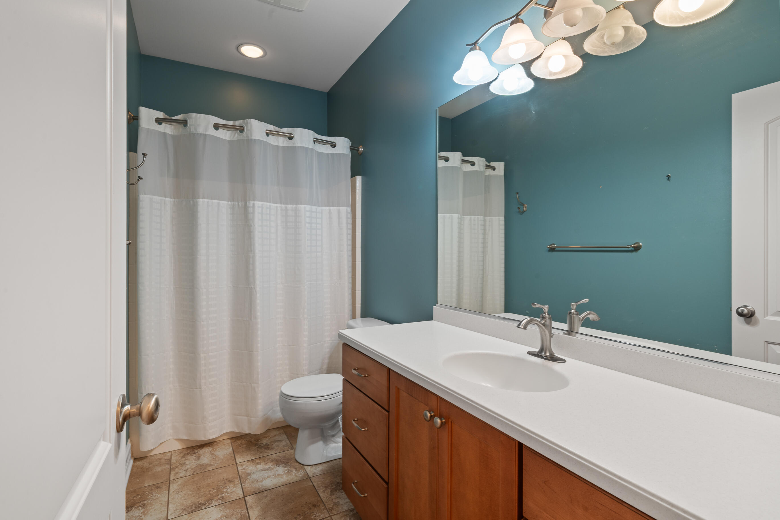 677 Cook Street Walworth, WI 53184 - Photo 16 of 39 Guest Bathroom - main floor