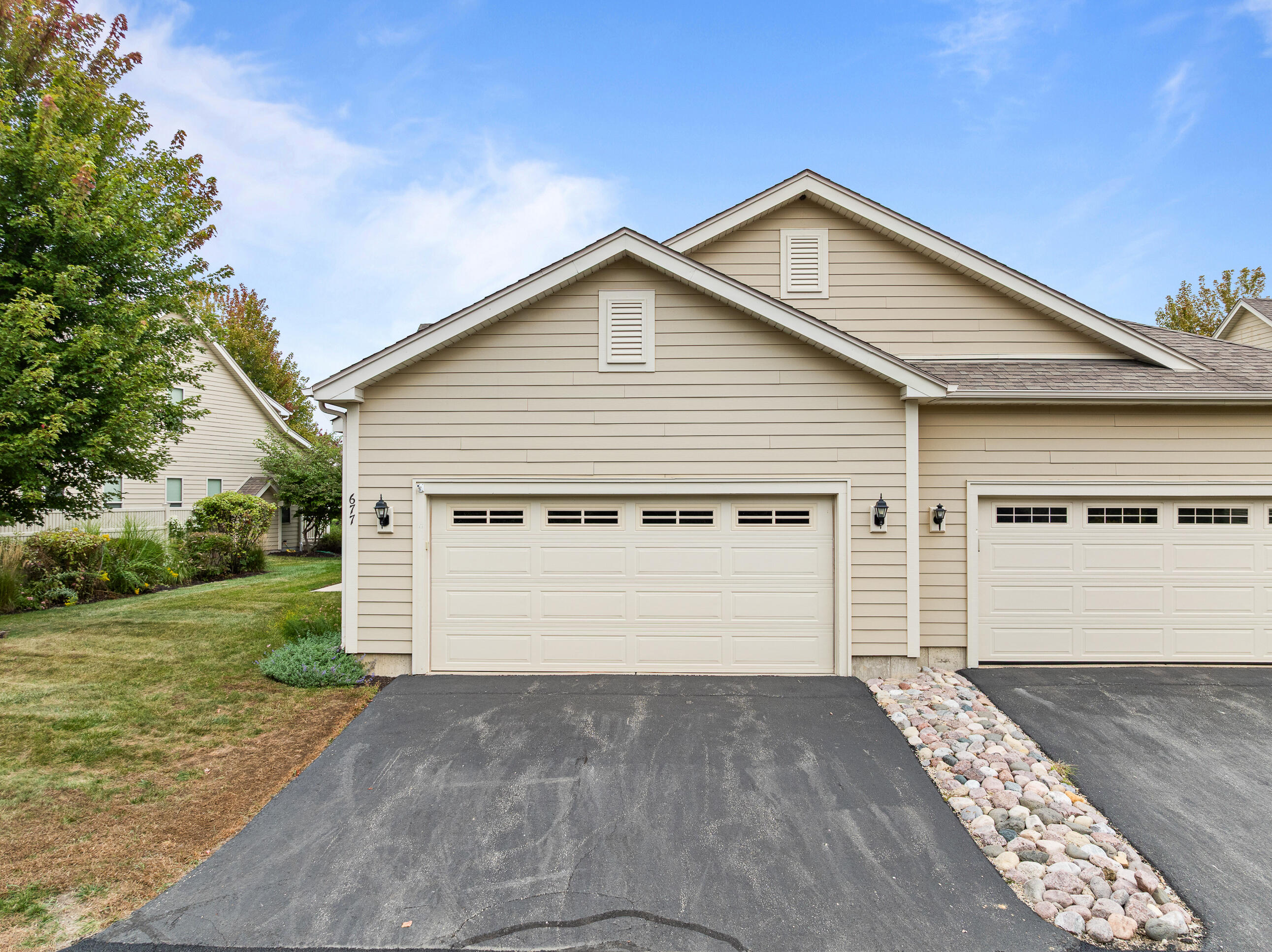 677 Cook Street Walworth, WI 53184 - Photo 6 of 47 Garage view