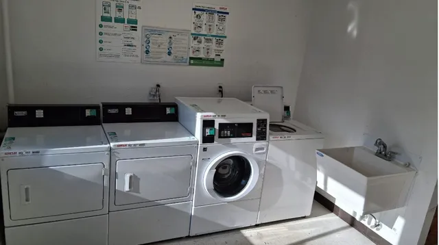 $933 | 510 South Center Street, Hartford, MI 49057