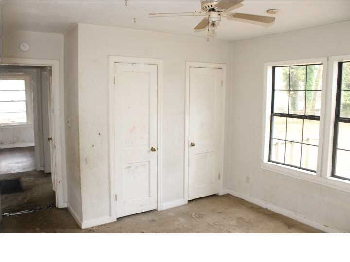 782 Woodbury Road Jackson, MS 39206 - Photo 8 of 11 Bedroom 3