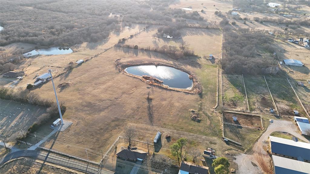 23 Massey Road Pilot Point, TX 76258 - Photo 26 of 39