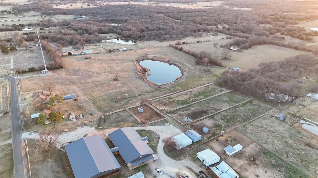 23 Massey Road Pilot Point, TX 76258 - Photo 32 of 39