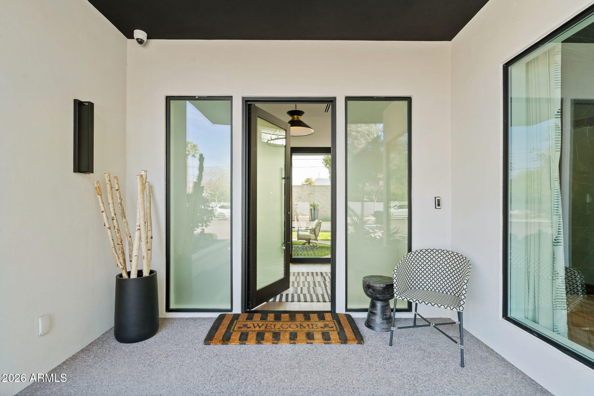 5535 North 2nd Place Phoenix, AZ 85012 - Photo 3 of 43 5535 N 2nd Place, Phoenix 85012