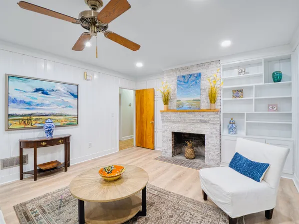 $279,000 | 200 South Oliver Boulevard, Hemingway, SC 29554
